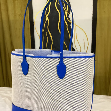 NWT Kate Spade Bleecker Canvass Tote Bag