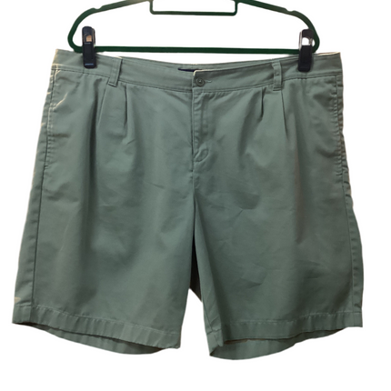 Men’s cargo shorts original beige Lands’ End size 18