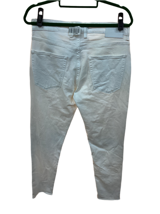 NWT men’s jeans original white Guess slim taper size 32