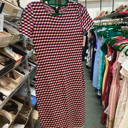 Nordstrom Rack MIDI Dress Red Black White Graphic